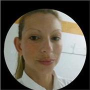 En el are de psicología, artes y manualidades , soy profesional en psicología con 15 años de experiencia .